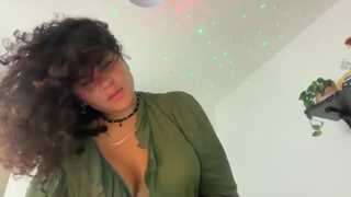 arletnoa thumbnail
