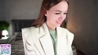 auroralowen thumbnail