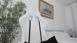 christine0990__ thumbnail