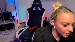 cumguzzlingskank thumbnail