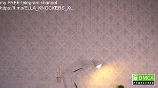 ella_knockers_xl thumbnail