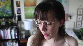 ellynaomi thumbnail