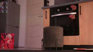 evahothead thumbnail