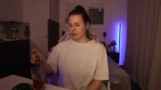 girl_u_never_met thumbnail