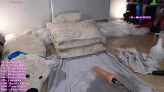 hayleex thumbnail