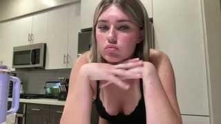 justlaciexx thumbnail