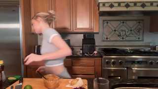 lunarose17 thumbnail