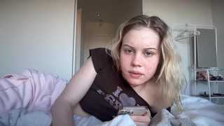 lunarose17 thumbnail