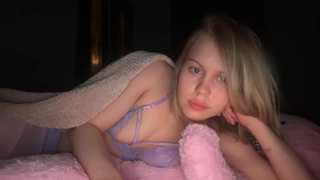lunarose17 thumbnail