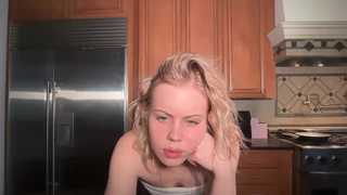 lunarose17 thumbnail