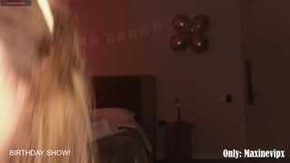 maxine_8 thumbnail