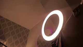 megan_leal1 thumbnail