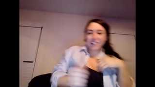 mr_mrs_glitter thumbnail