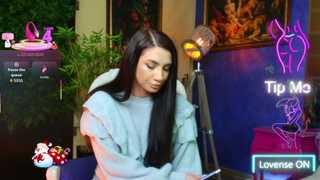 nicollepalmer thumbnail