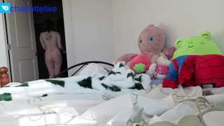 redcharlotte thumbnail