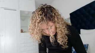 theislandgirl thumbnail