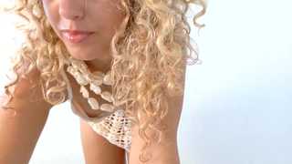 theislandgirl thumbnail