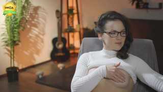 tiffanyriox thumbnail