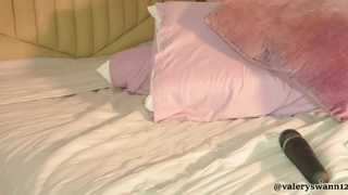 valery_swan1 thumbnail