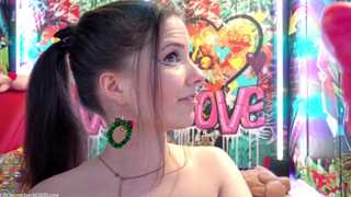 vanessa_love thumbnail