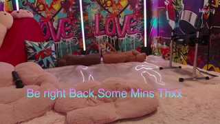 vanessa_love thumbnail