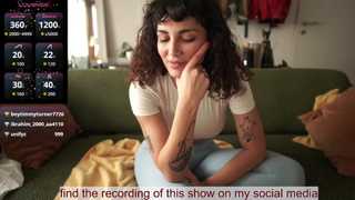 venus_in_jeans thumbnail