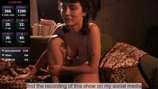 venus_in_jeans thumbnail