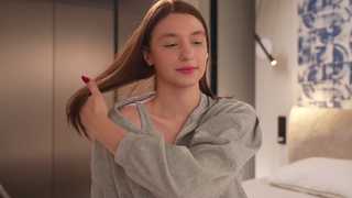 villanelle_l thumbnail