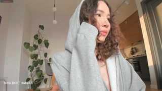 yours_meyy thumbnail